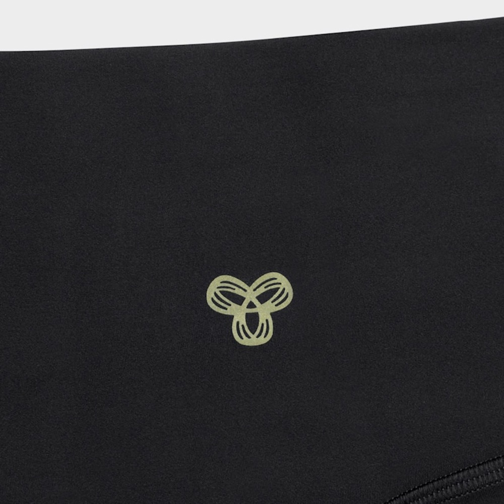 Aritzia GOLDEN Black High-Waist Shorts 5” Inseam Size 14 - Picture 4 of 7